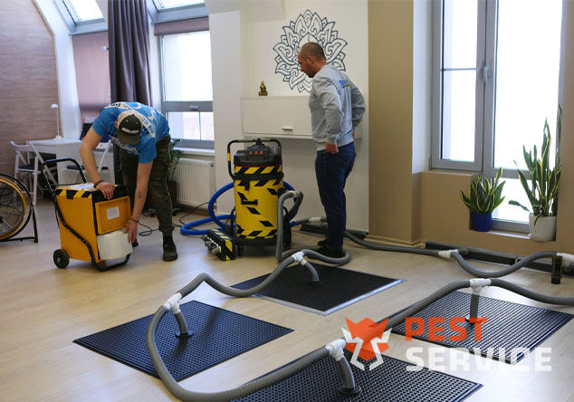 Профессиональная сушка после потопа в Череповце от 3000 руб. Быстро устраняем влагу, предотвращаем плесень и повреждения. Современное оборудование и опытные специалисты. Безопасно и эффективно.